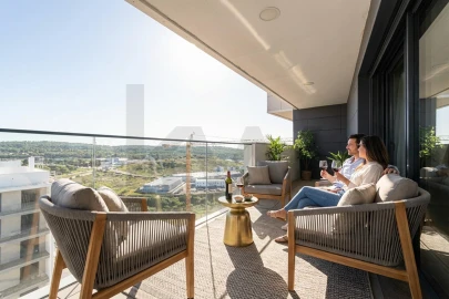Apartamento T5 para Venda em Carnaxide e Queijas