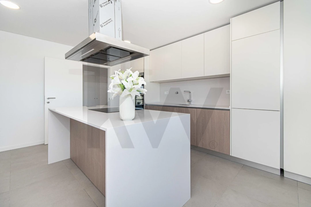 Apartamento T5 para Venda em Carnaxide e Queijas Foto 8
