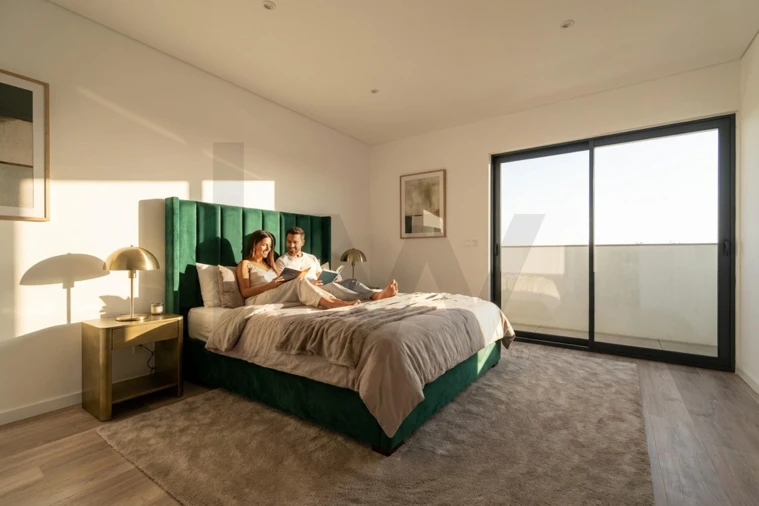 Apartamento T5 para Venda em Carnaxide e Queijas Foto 16