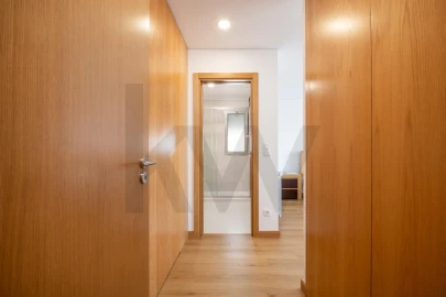 Apartamento T3 para Venda em São Martinho do Bispo e Ribeira de Frades