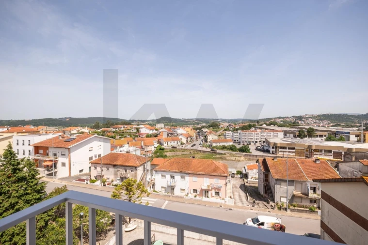 Apartamento T3 para Venda em São Martinho do Bispo e Ribeira de Frades Foto 28