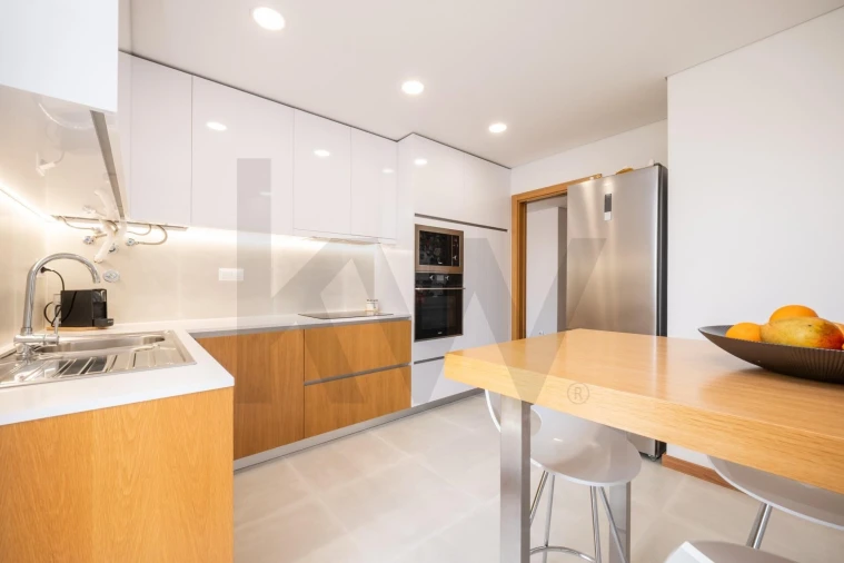 Apartamento T3 para Venda em São Martinho do Bispo e Ribeira de Frades Foto 10