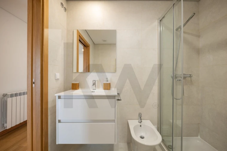 Apartamento T3 para Venda em São Martinho do Bispo e Ribeira de Frades Foto 11