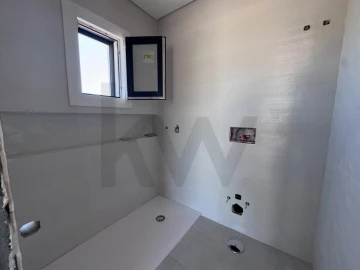 Moradia T3 para Venda em Fernao Ferro