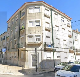 Prédio para Venda em Almada, Cova da Piedade, Pragal e Cacilhas