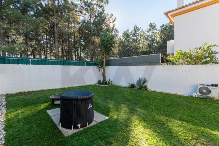 Moradia T3 para Venda em Quinta do Conde Foto 3