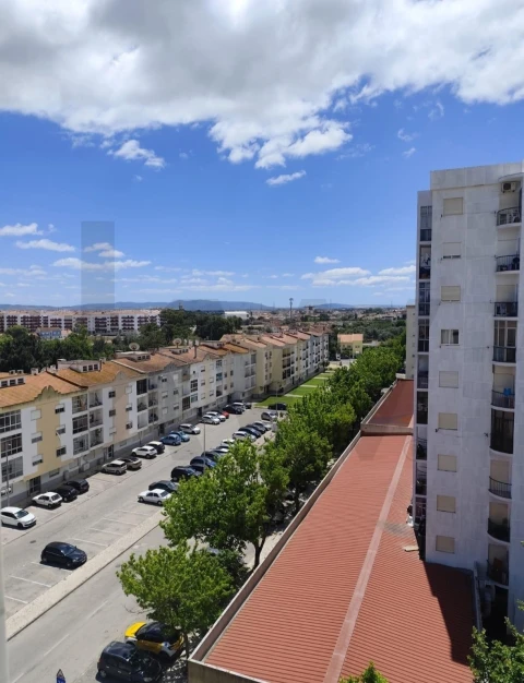 Apartamento T3 para Venda em Seixal, Arrentela e Aldeia de Paio Pires