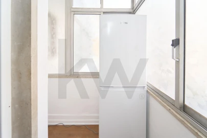 Apartamento T2 para Arrendamento em Alvalade