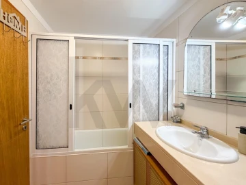 Apartamento T1 para Venda em Caniço