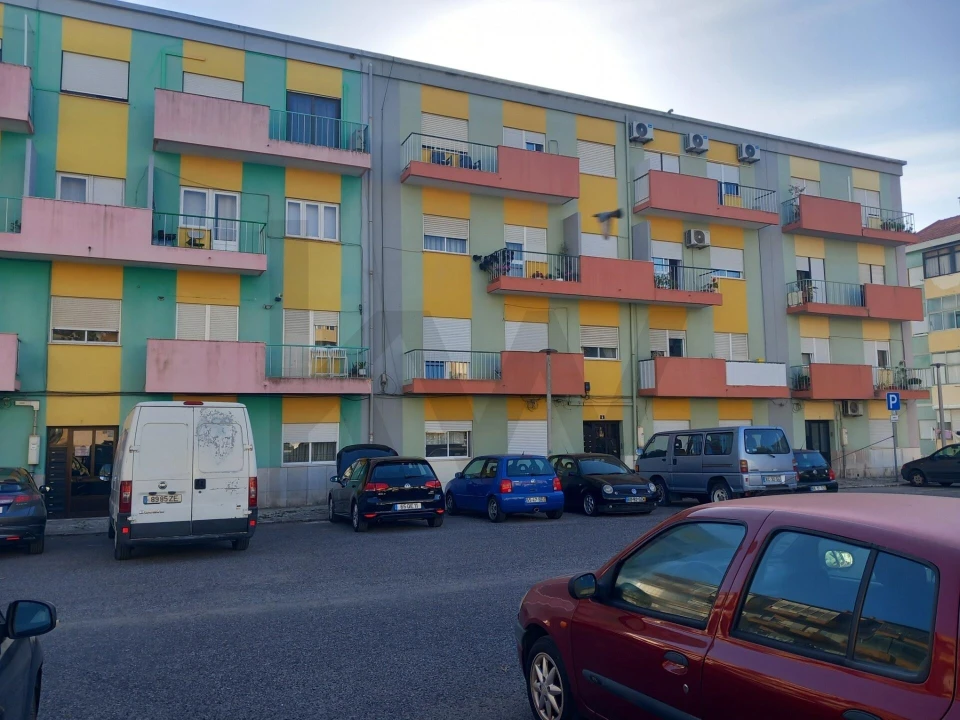 Apartamento T3 para Venda em Barreiro e Lavradio Foto 5