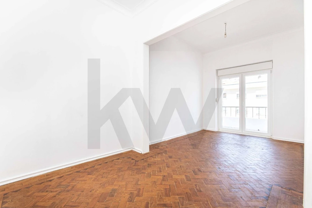 Apartamento T2 para Arrendamento em Amora Foto 6