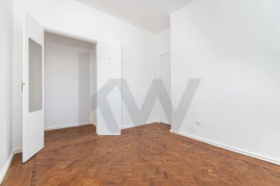 Apartamento T2 para Arrendamento em Amora