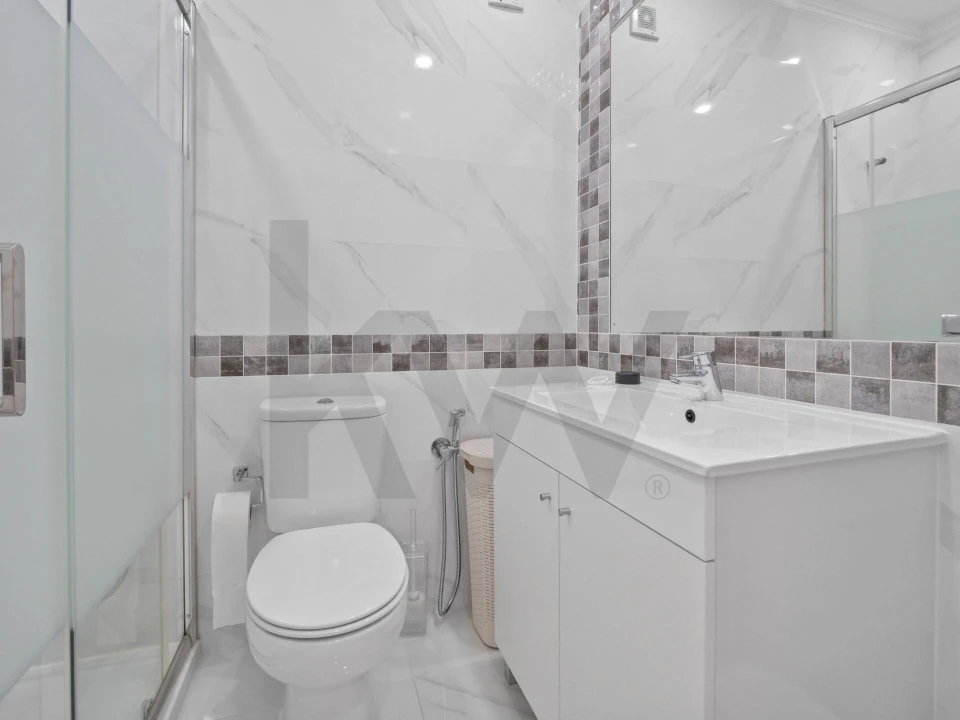 Apartamento T2 para Arrendamento em Carcavelos e Parede Foto 10