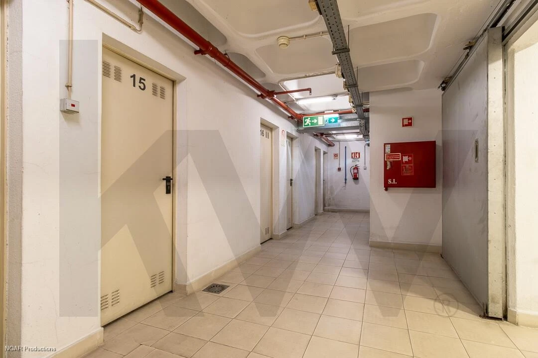Apartamento T3 para Venda em Misericórdia Foto 30