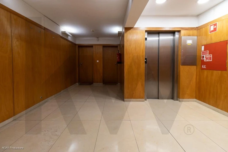 Apartamento T3 para Venda em Misericórdia Foto 27