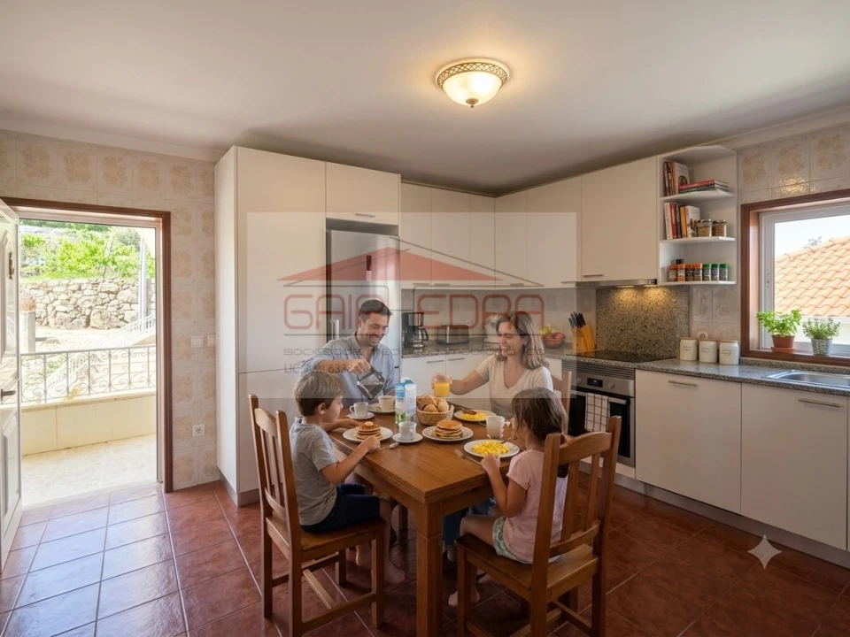 Apartamento T2 para Venda em Abragão Foto 2
