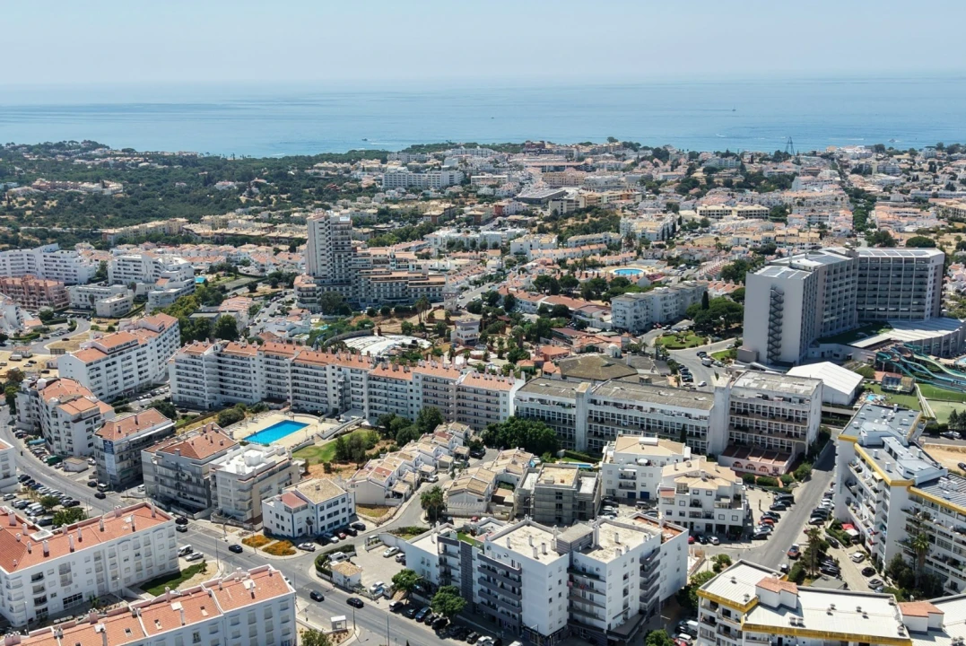 Apartamento T3 para Venda em Albufeira e Olhos de Água Foto 1