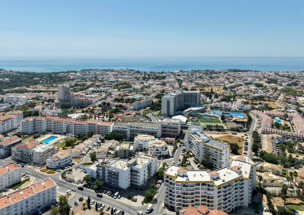 Apartamento T3 para Venda em Albufeira e Olhos de Água Foto 3