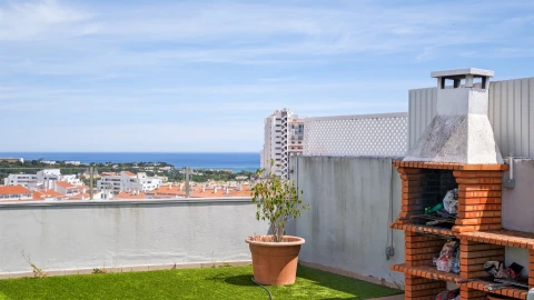 Apartamento T3 para Venda em Albufeira e Olhos de Água