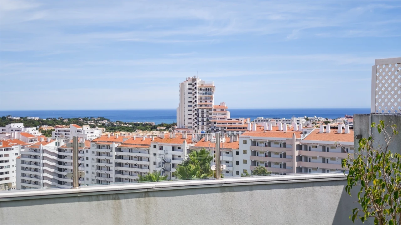 Apartamento T3 para Venda em Albufeira e Olhos de Água Foto 24