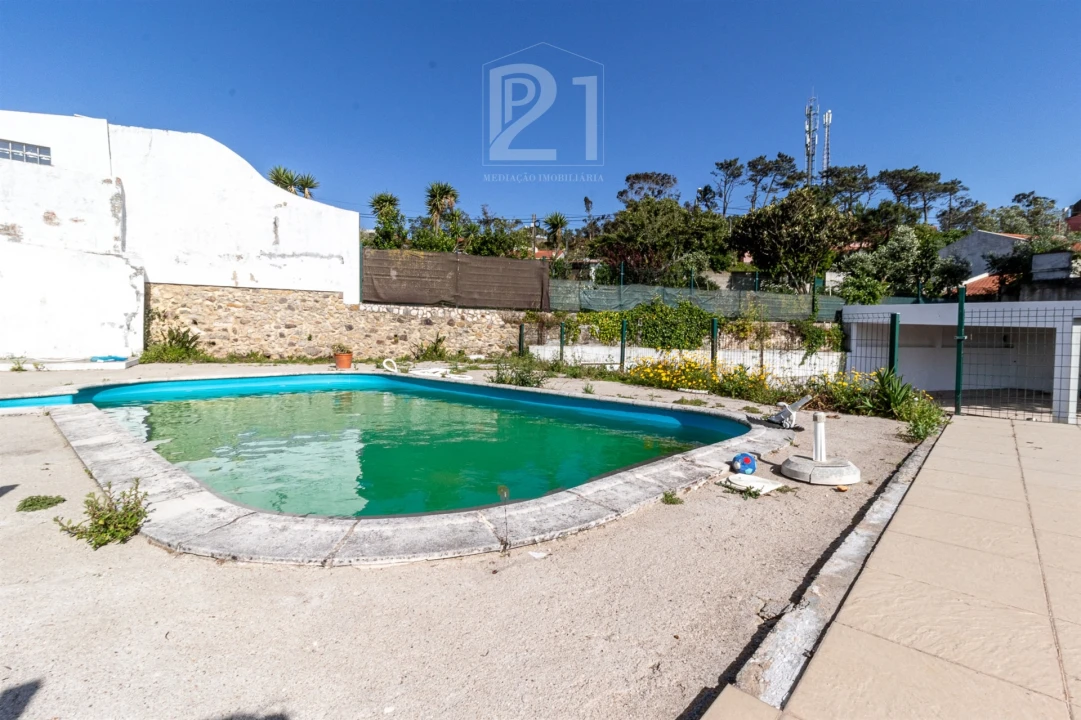 Moradia T10 para Venda em Almargem do Bispo, Pêro Pinheiro e Montelavar Foto 42