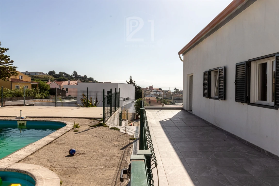 Moradia T10 para Venda em Almargem do Bispo, Pêro Pinheiro e Montelavar Foto 41