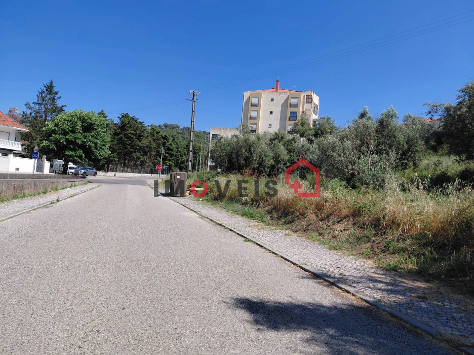 Terreno para Venda em Minde Foto 3