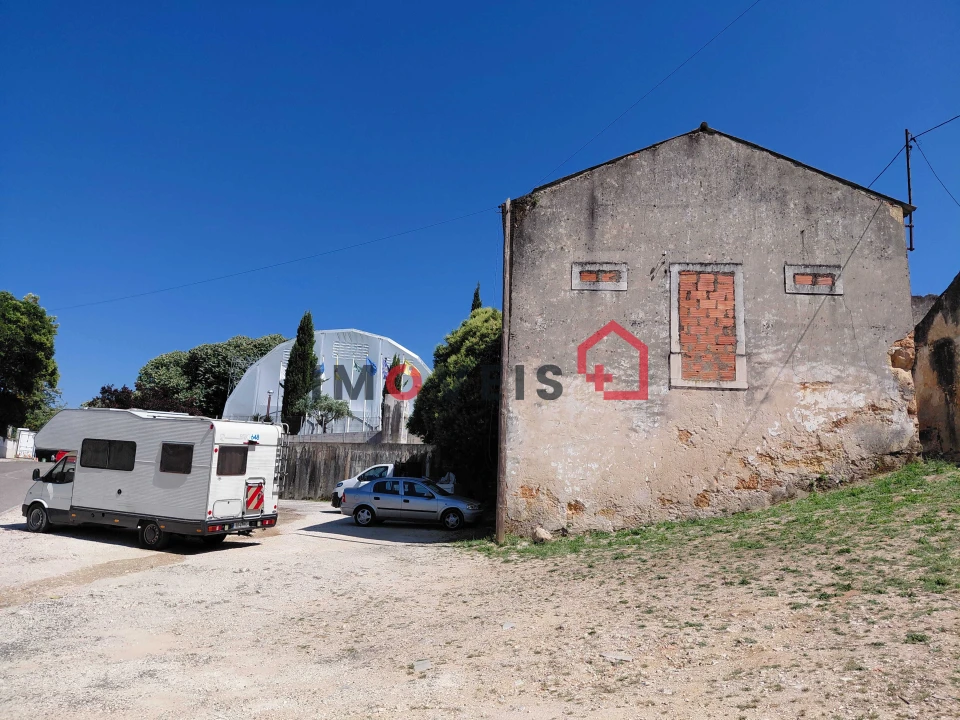 Armazém para Venda em Alcanena e Vila Moreira Foto 4