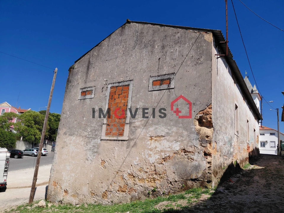 Armazém para Venda em Alcanena e Vila Moreira Foto 3