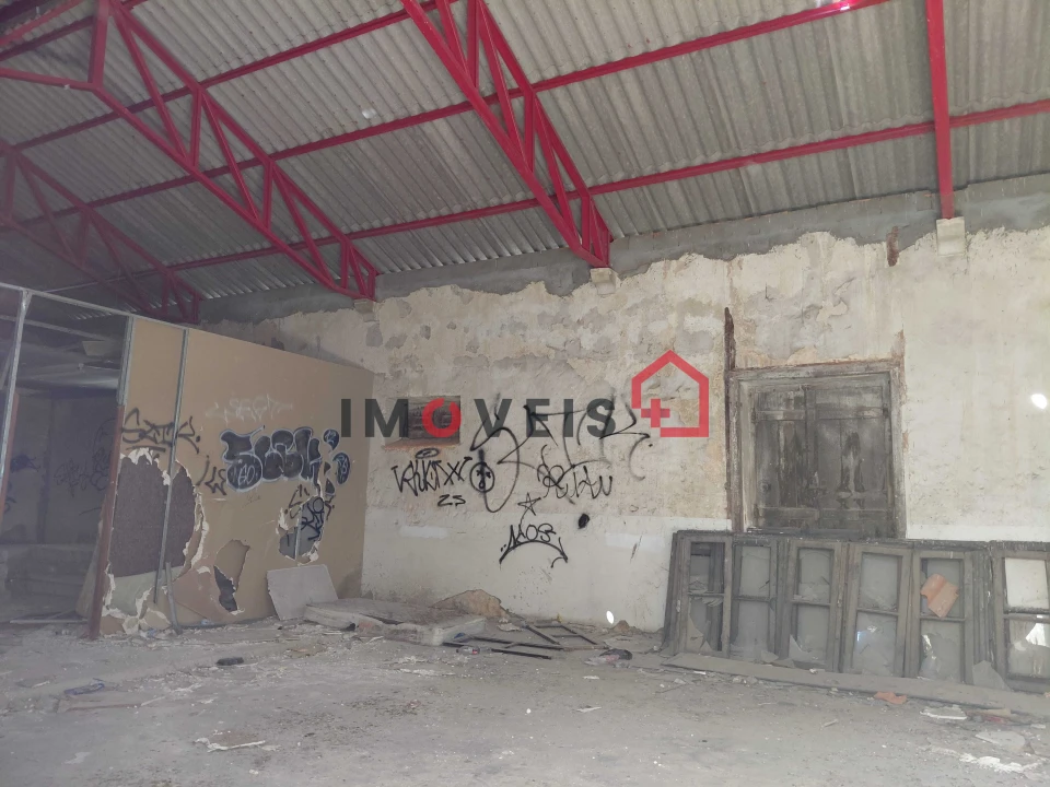 Armazém para Venda em Alcanena e Vila Moreira Foto 6