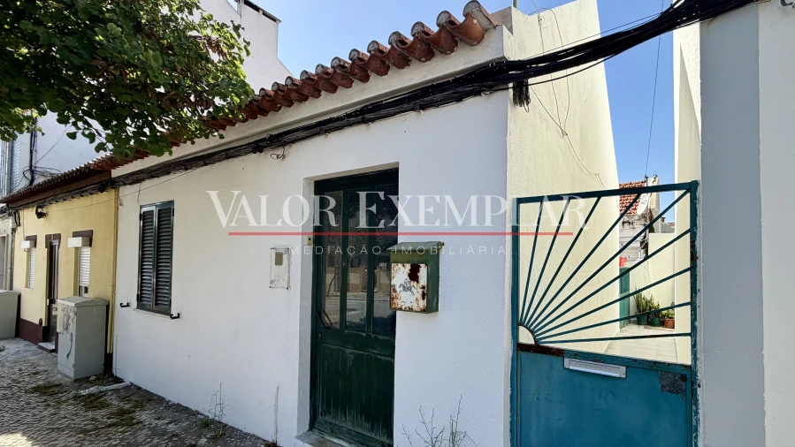 Moradia T4 para Venda em Montijo e Afonsoeiro Foto 3