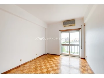Apartamento T3 para Venda em Leiria, Pousos, Barreira e Cortes