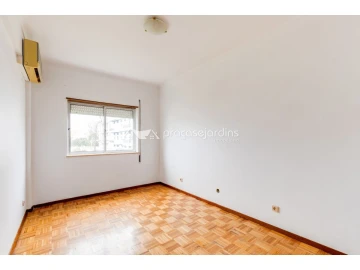 Apartamento T3 para Venda em Leiria, Pousos, Barreira e Cortes