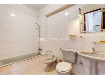 Apartamento T3 para Venda em Leiria, Pousos, Barreira e Cortes
