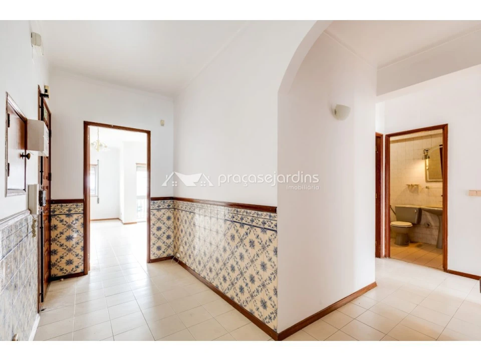 Apartamento T3 para Venda em Leiria, Pousos, Barreira e Cortes Foto 10