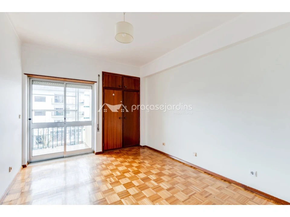 Apartamento T3 para Venda em Leiria, Pousos, Barreira e Cortes Foto 2
