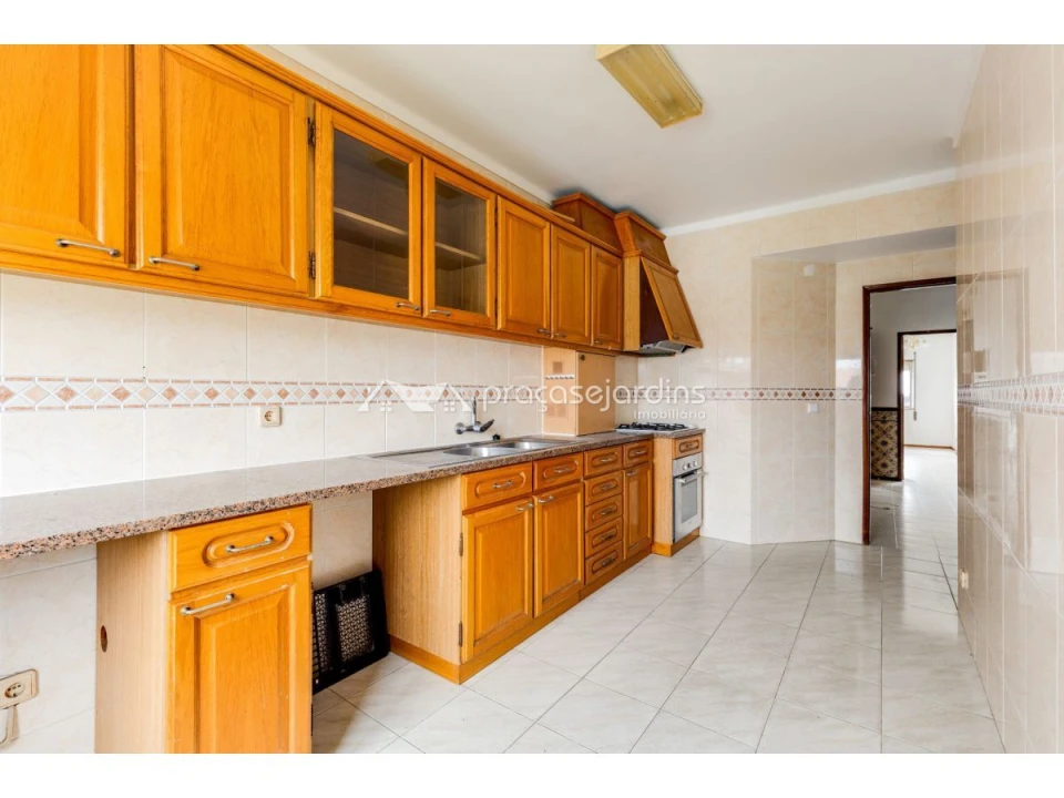 Apartamento T3 para Venda em Leiria, Pousos, Barreira e Cortes Foto 19