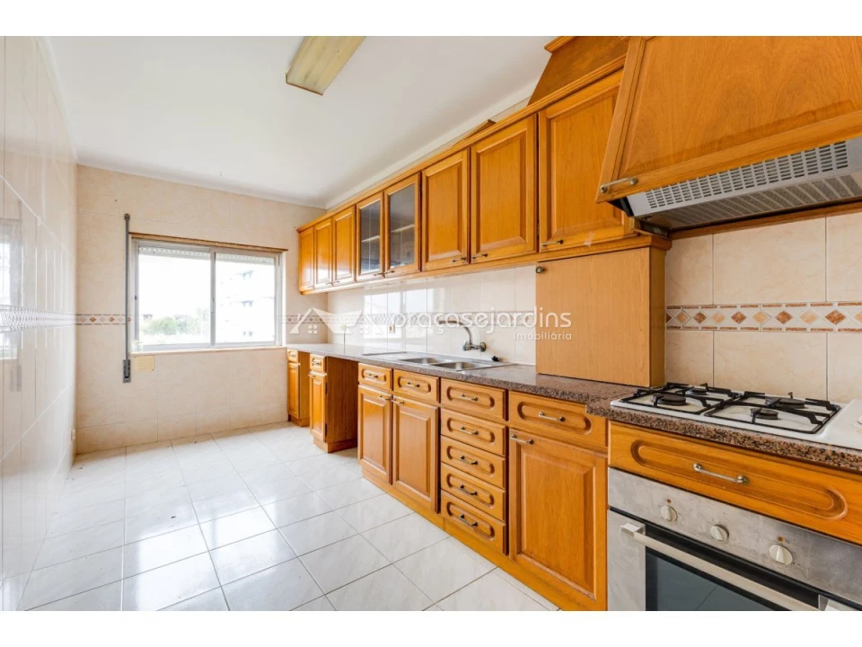 Apartamento T3 para Venda em Leiria, Pousos, Barreira e Cortes Foto 18