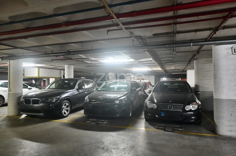 Garagem para Venda em Alverca do Ribatejo e Sobralinho Foto 5
