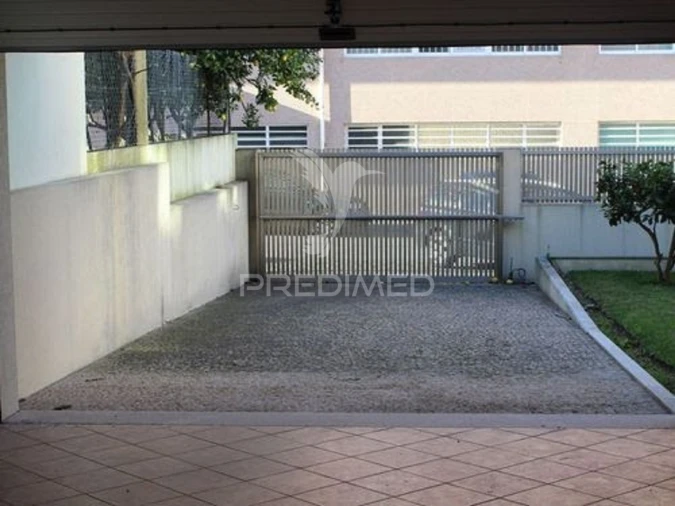 Moradia T4 para Venda em Mafamude e Vilar do Paraíso Foto 40