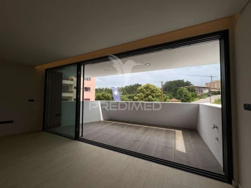 Apartamento T3 para Venda em Gondomar (São Cosme), Valbom e Jovim