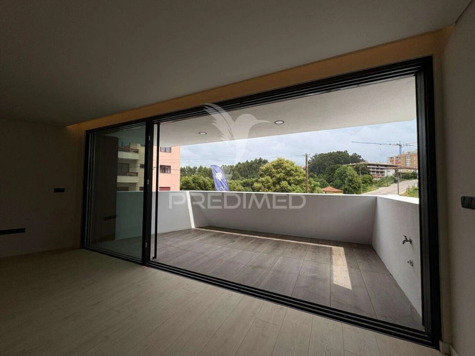 Apartamento T3 para Venda em Gondomar (São Cosme), Valbom e Jovim Foto 1