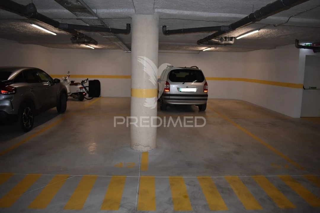 Apartamento T2 para Venda em Mafamude e Vilar do Paraíso Foto 26