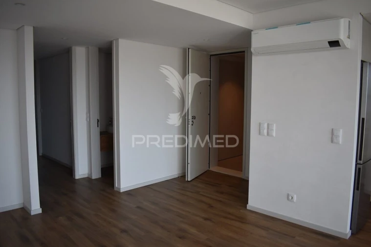 Apartamento T2 para Venda em Mafamude e Vilar do Paraíso Foto 7