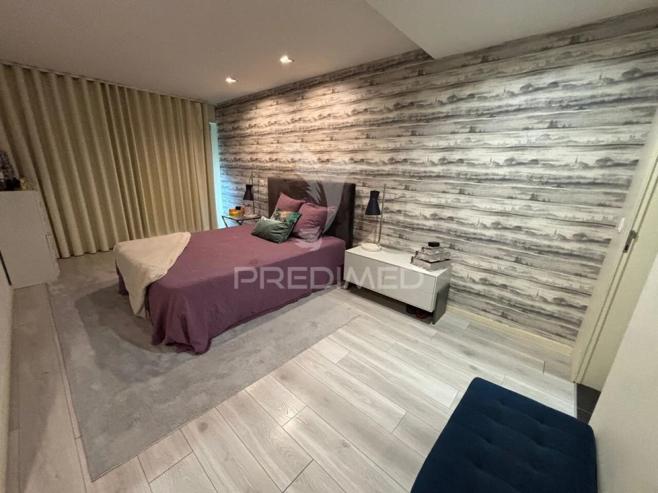 Apartamento T3 para Venda em Ferreiros e Gondizalves Foto 11