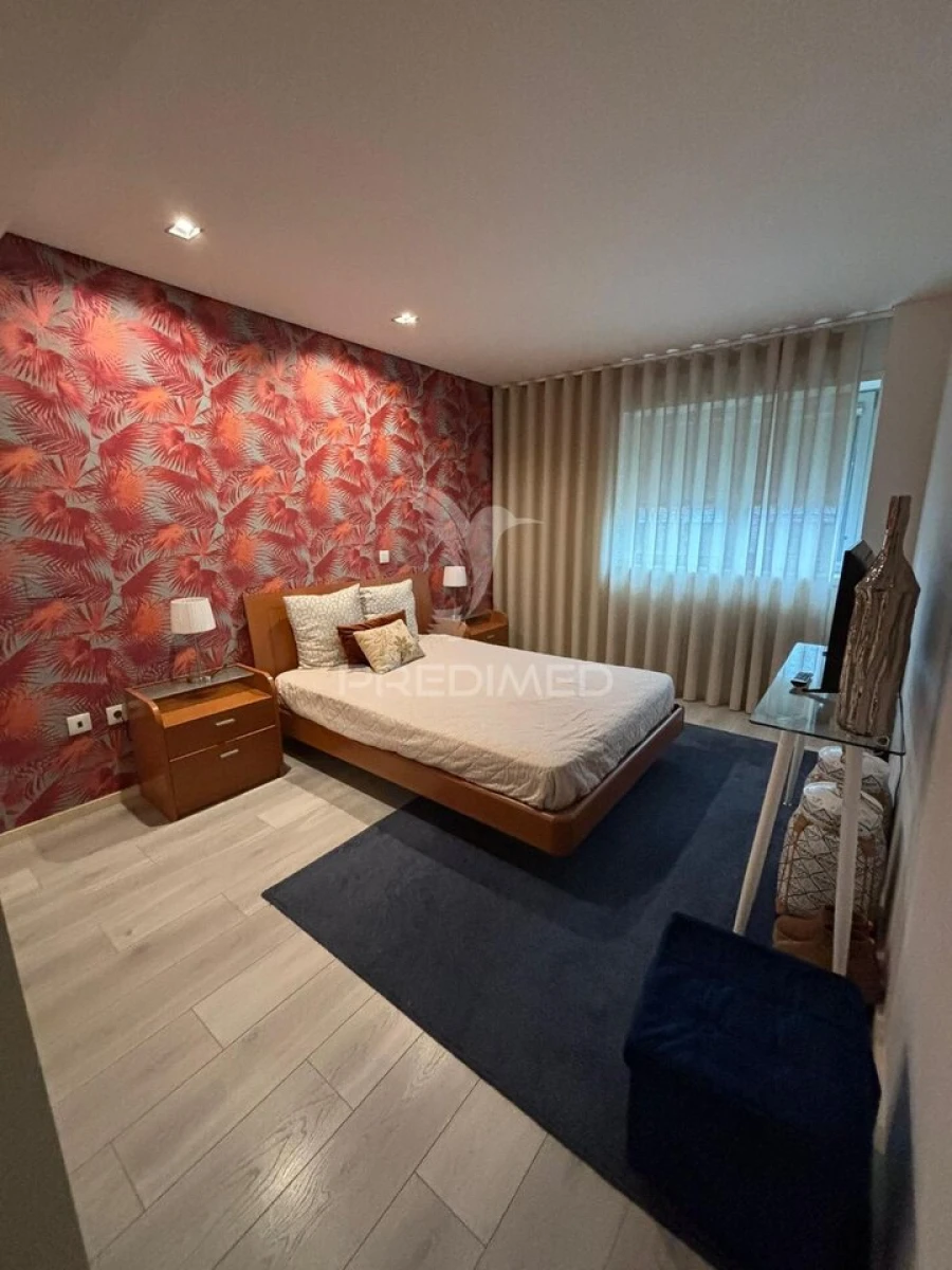 Apartamento T3 para Venda em Ferreiros e Gondizalves Foto 13