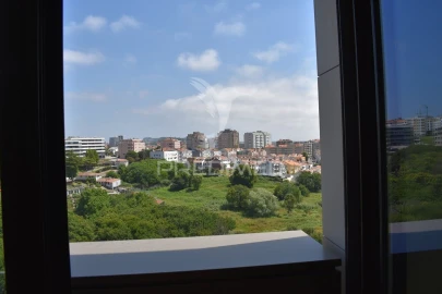 Apartamento T1 para Venda em Mafamude e Vilar do Paraíso