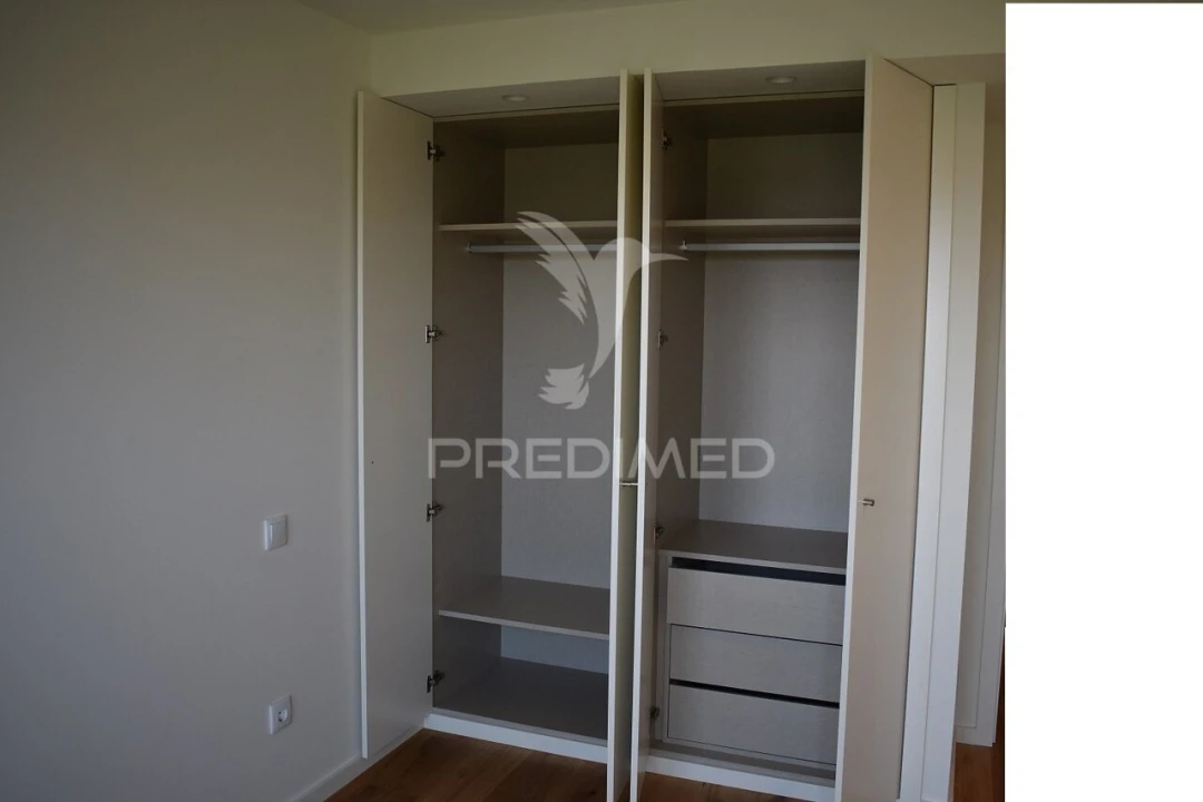 Apartamento T1 para Venda em Mafamude e Vilar do Paraíso Foto 5