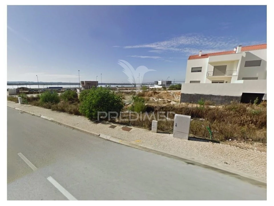 Terreno para Venda em Vila Verde Foto 3