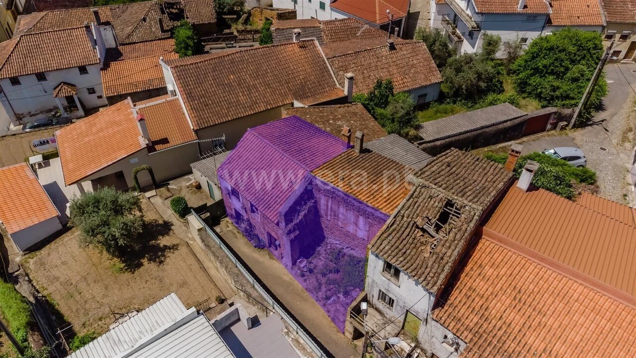 Moradia T1 para Venda em Peso e Vales do Rio Foto 10
